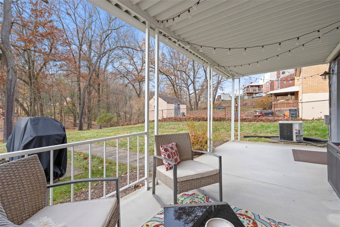301 Amity Rd