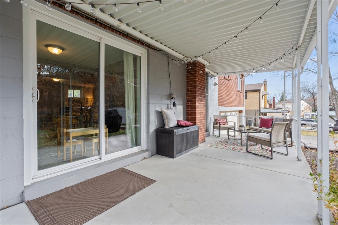 301 Amity Rd
