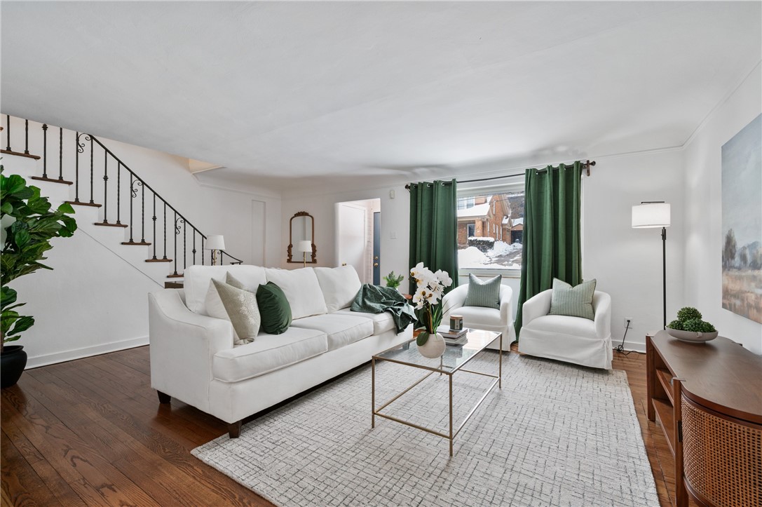 2923 Fernwald Road