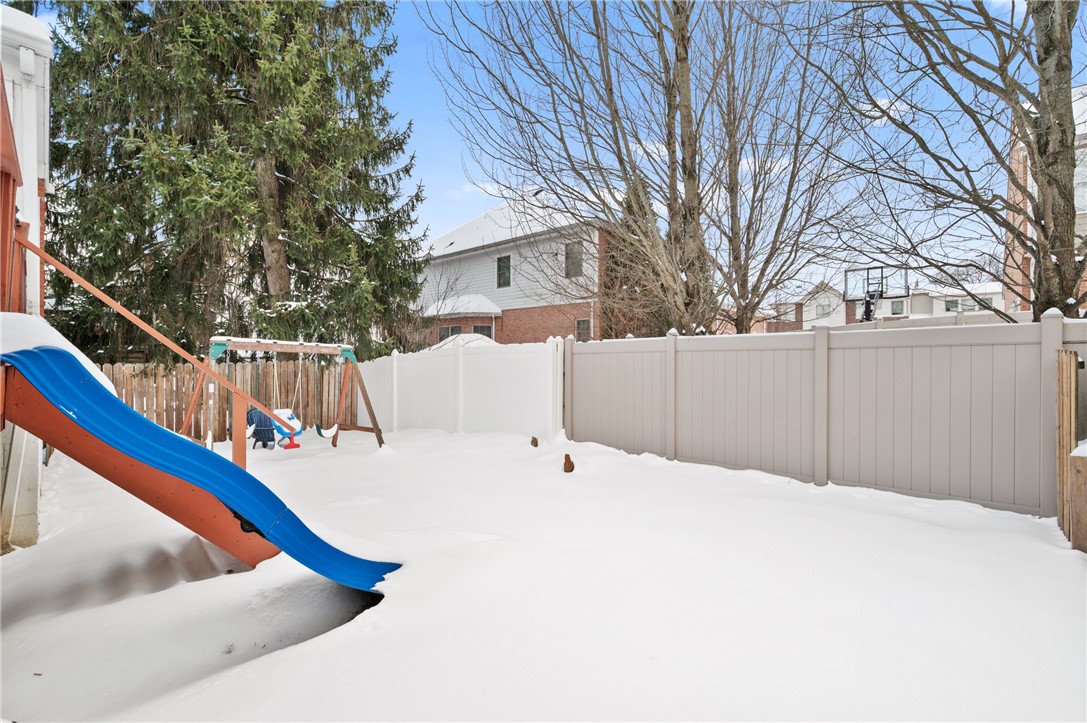 2923 Fernwald Road