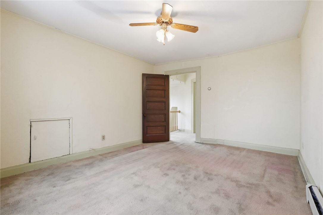 373 Copperfield Ave