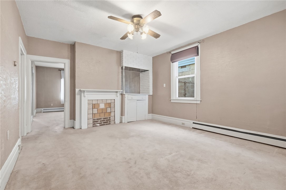 373 Copperfield Ave