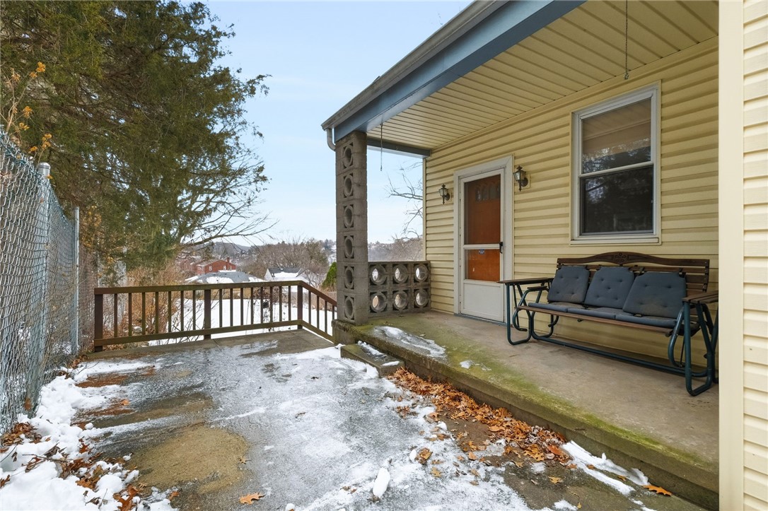 373 Copperfield Ave