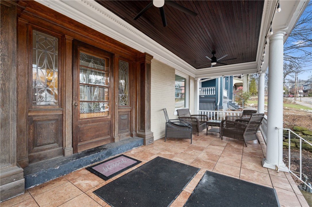 125 Dewey St
