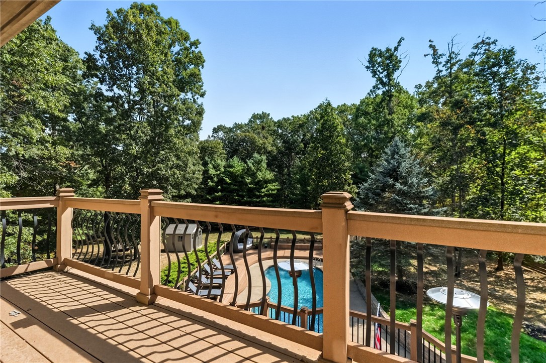 401 Acorn Ct