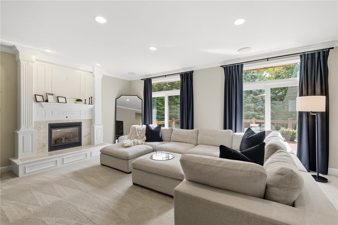 401 Acorn Ct