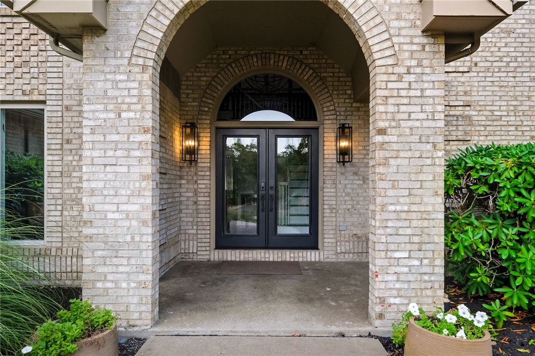 401 Acorn Ct