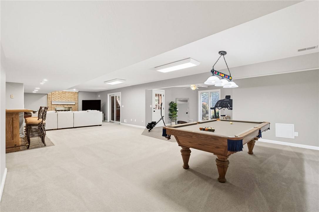 401 Acorn Ct