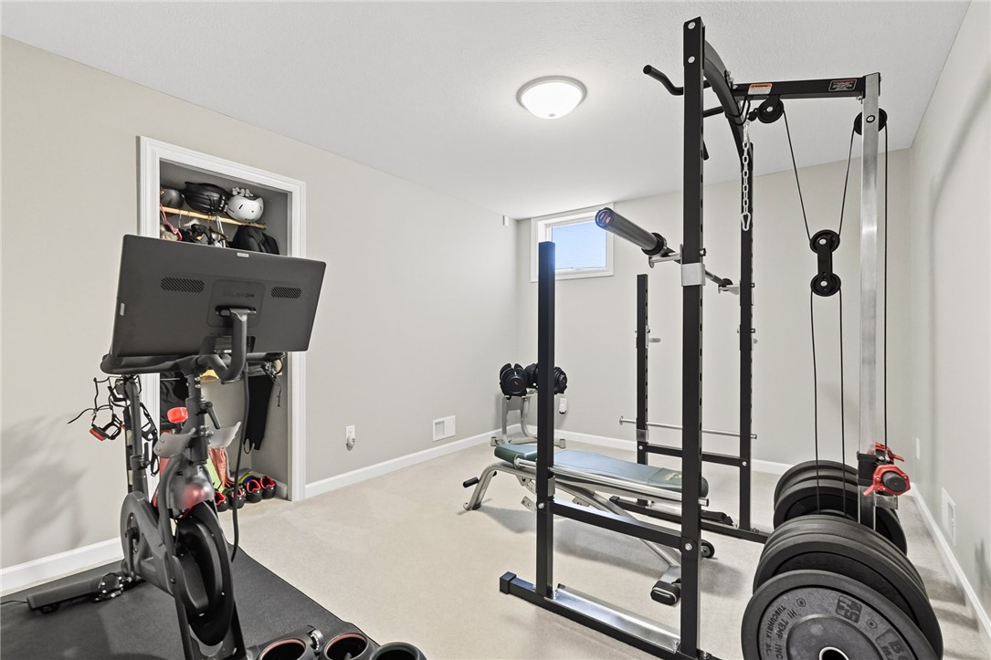 401 Acorn Ct