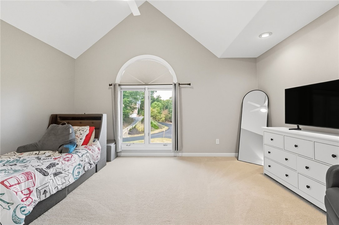 401 Acorn Ct