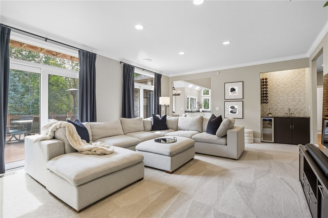 401 Acorn Ct