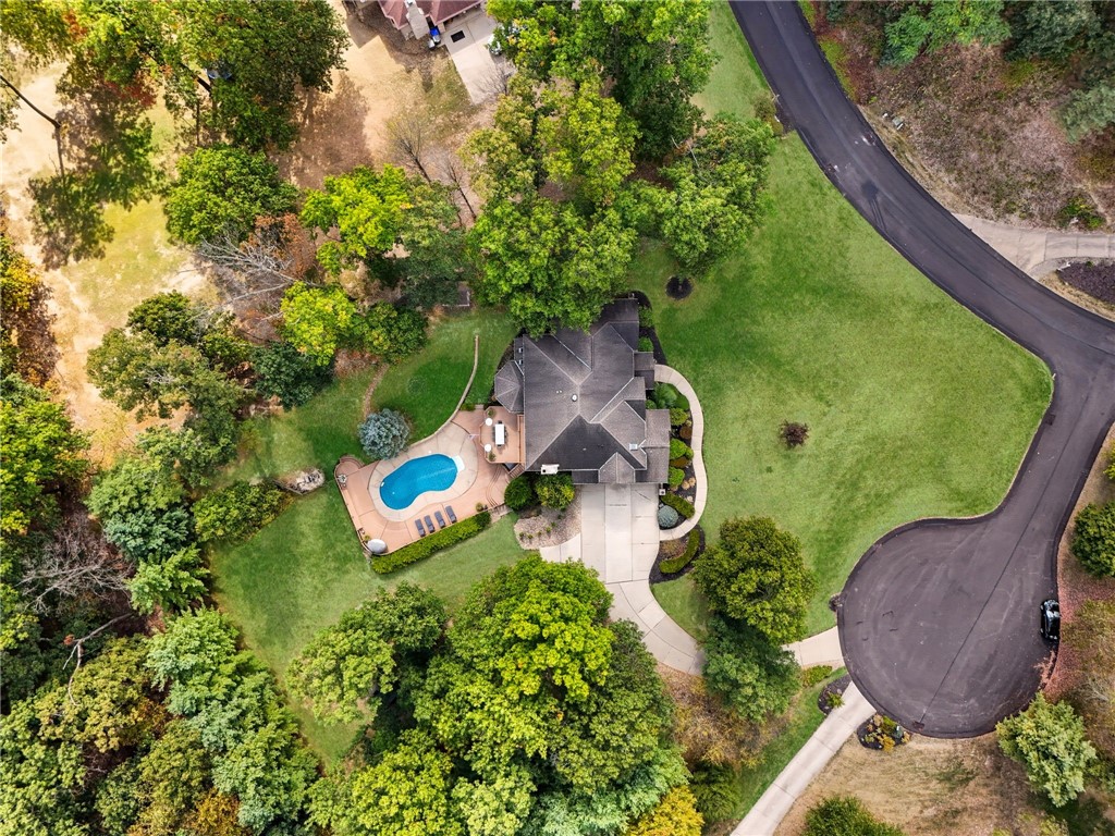 401 Acorn Ct