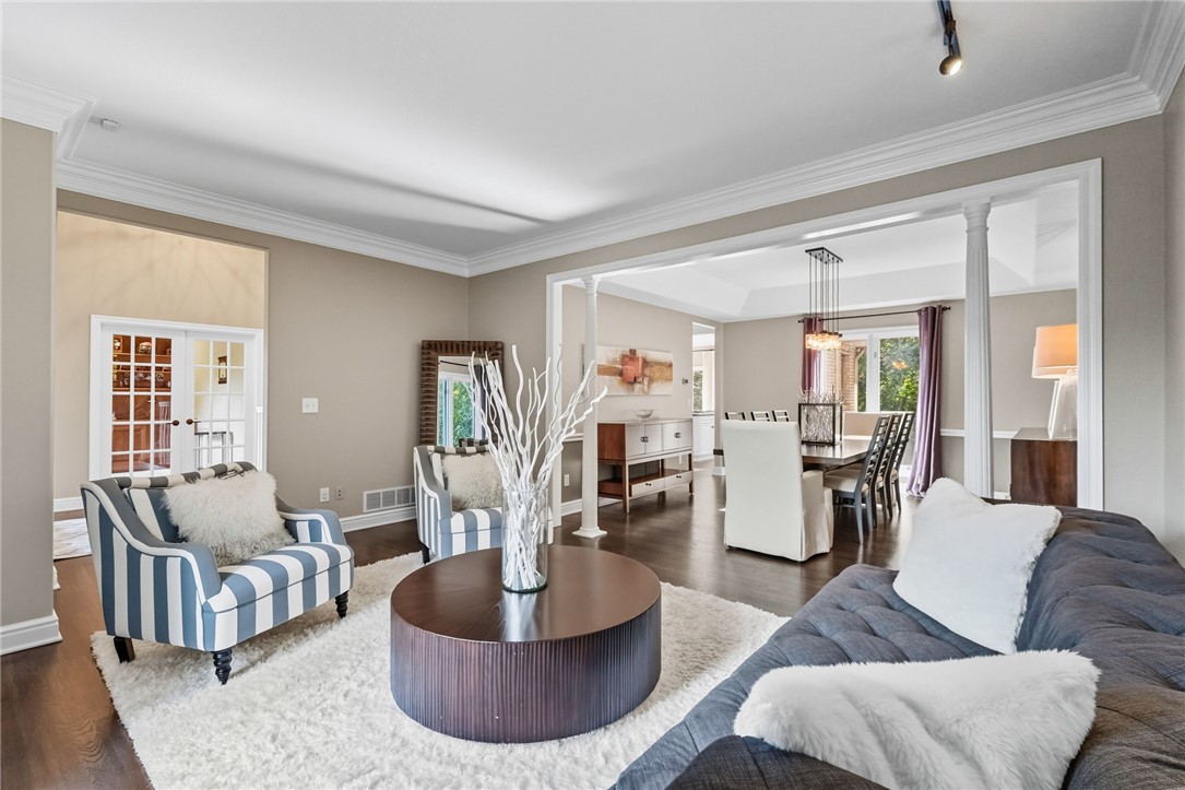 401 Acorn Ct