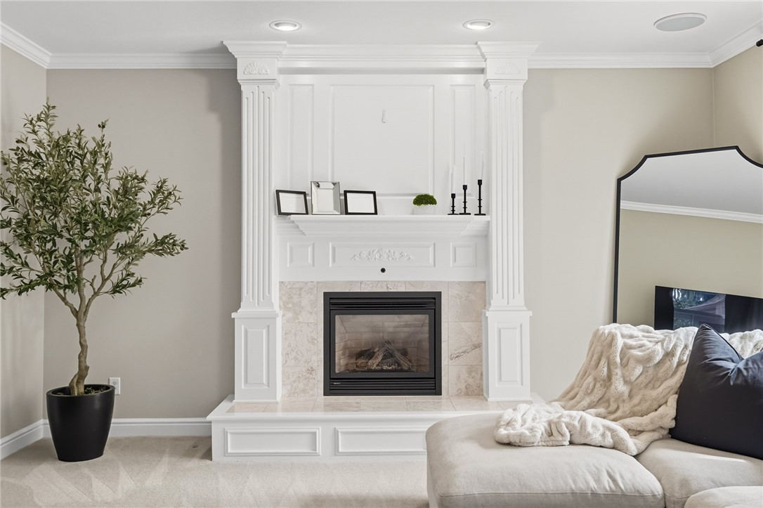 401 Acorn Ct