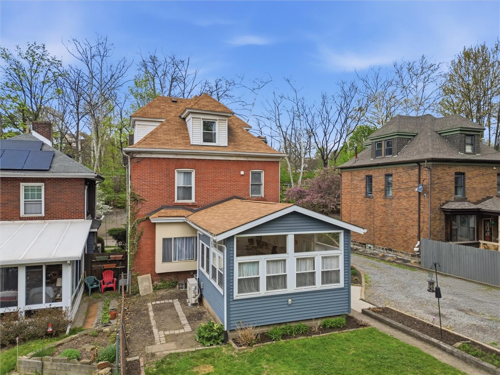 611 Greendale Ave