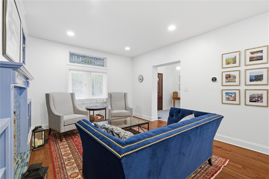 611 Greendale Ave