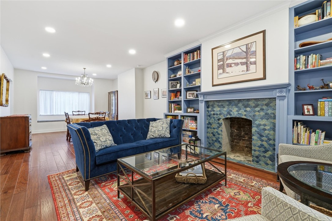 611 Greendale Ave
