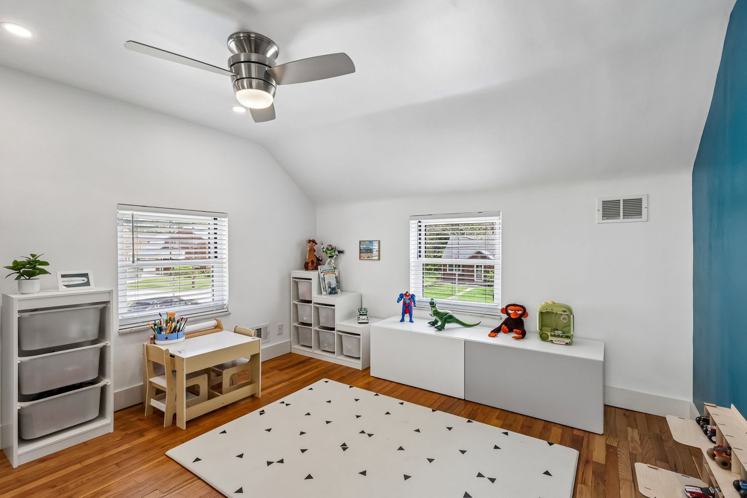 211 S Margery DRIVE