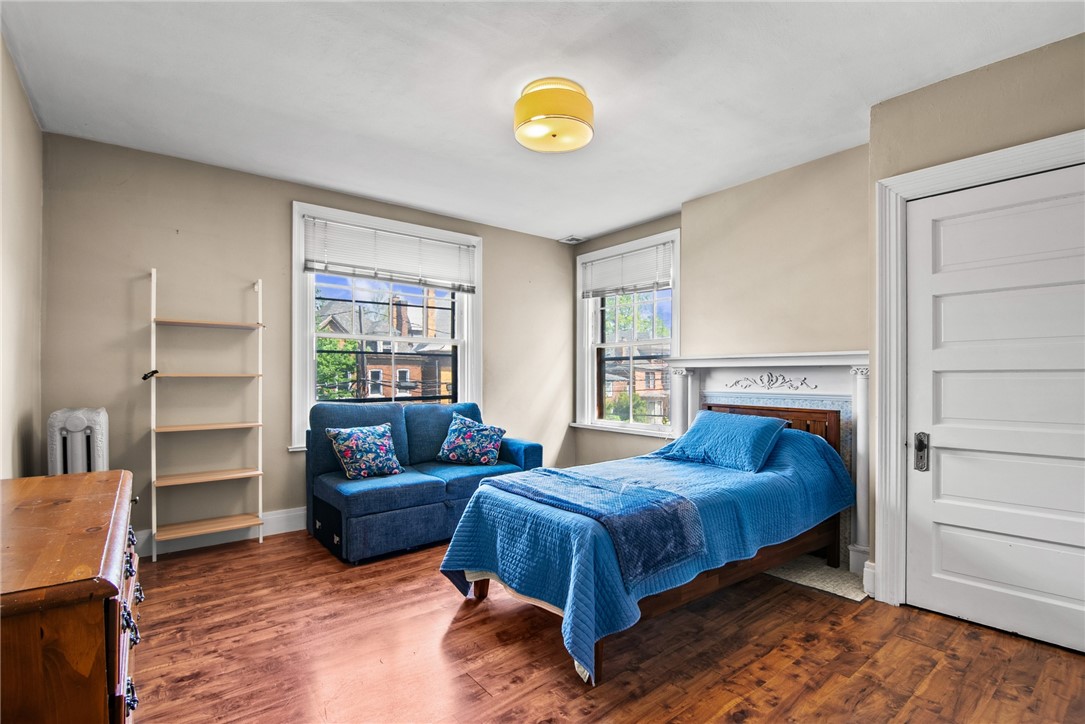 414 Whitney Ave