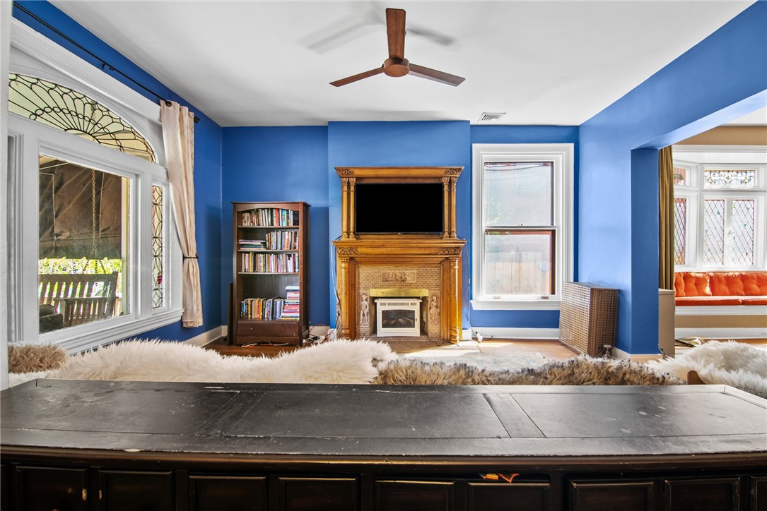 414 Whitney Ave