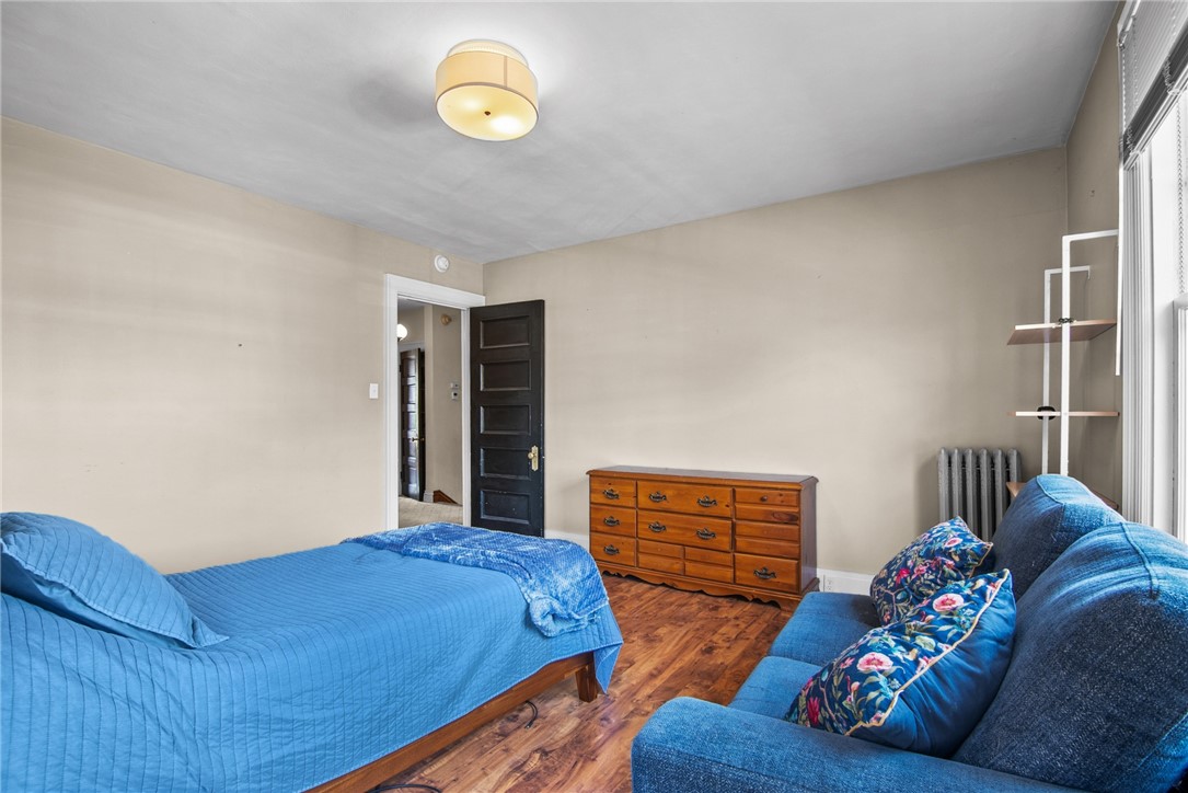 414 Whitney Ave