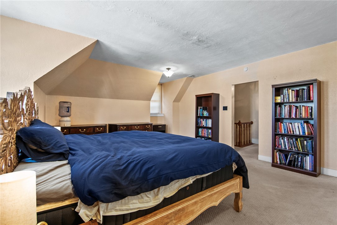 414 Whitney Ave