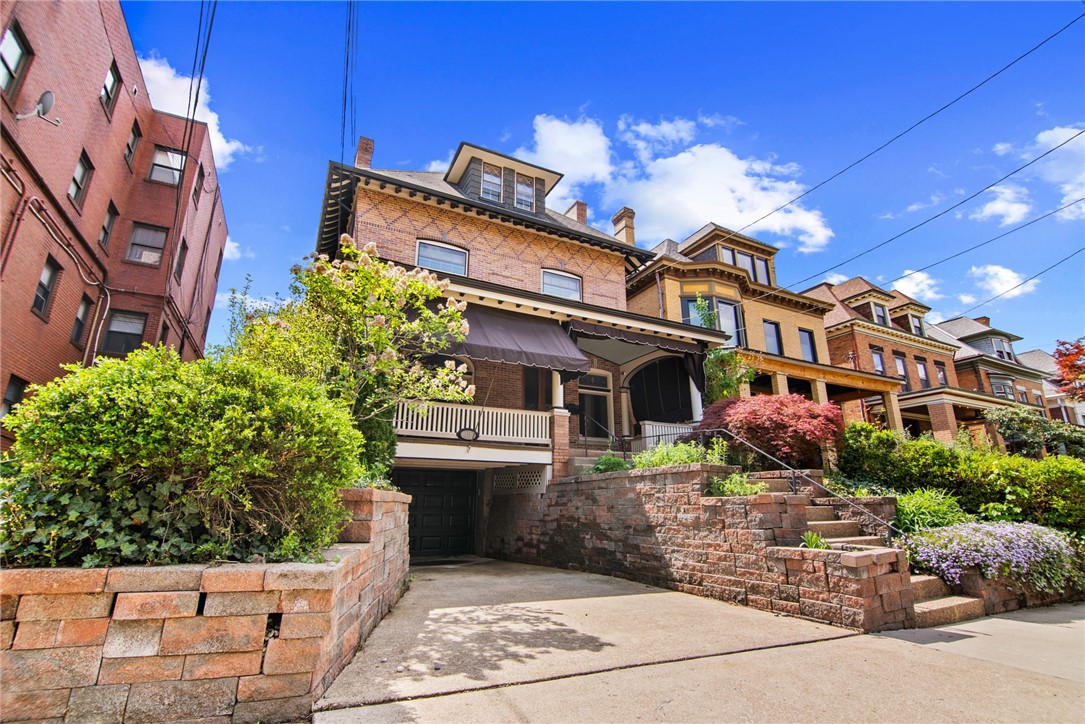 414 Whitney Ave