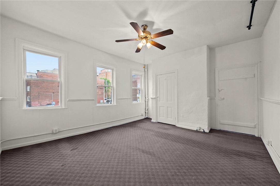 2016 Sidney St