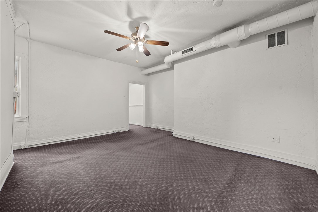 2016 Sidney St