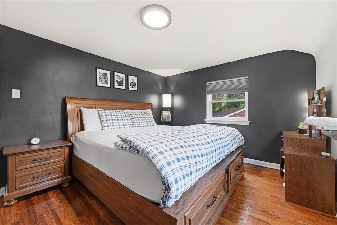 315 Woodside Rd