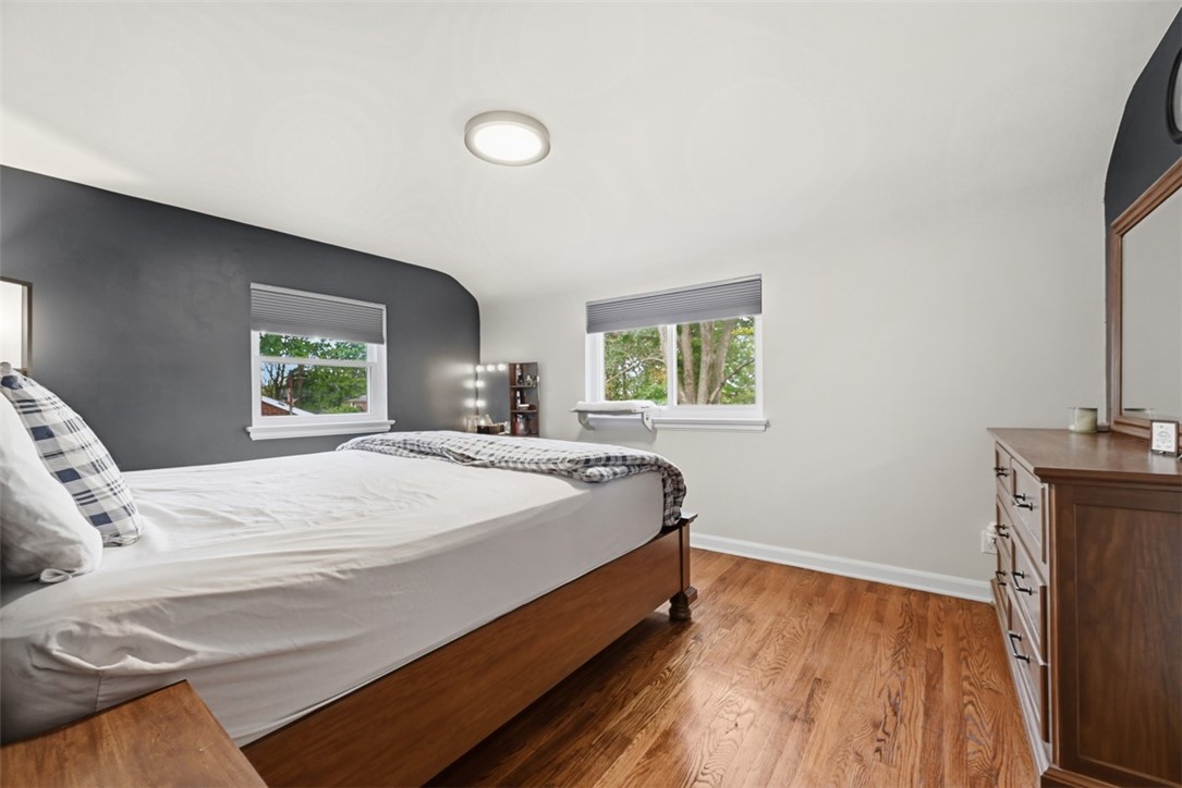 315 Woodside Rd