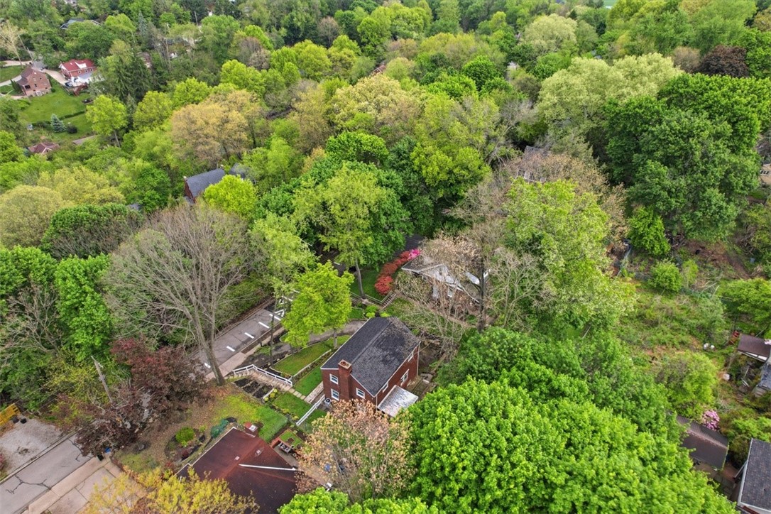 315 Woodside Rd