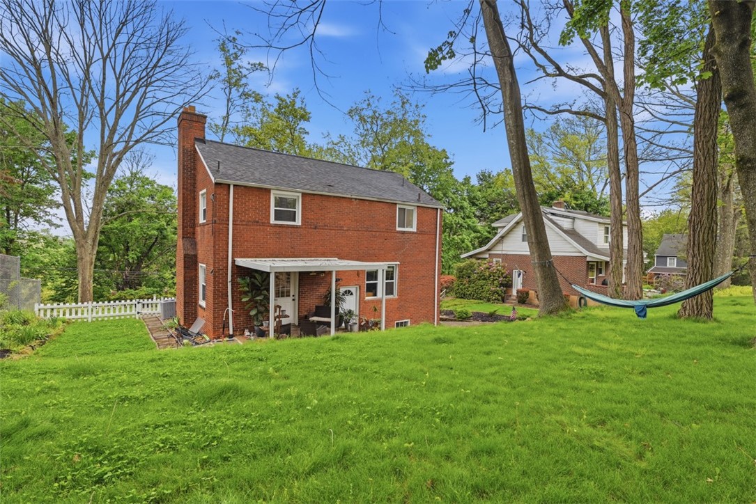 315 Woodside Rd