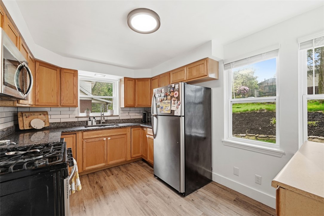 315 Woodside Rd