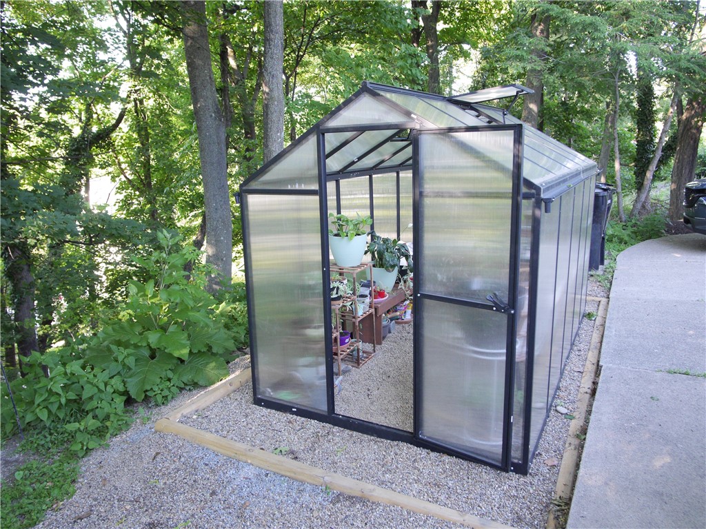 146 Gaymor Dr