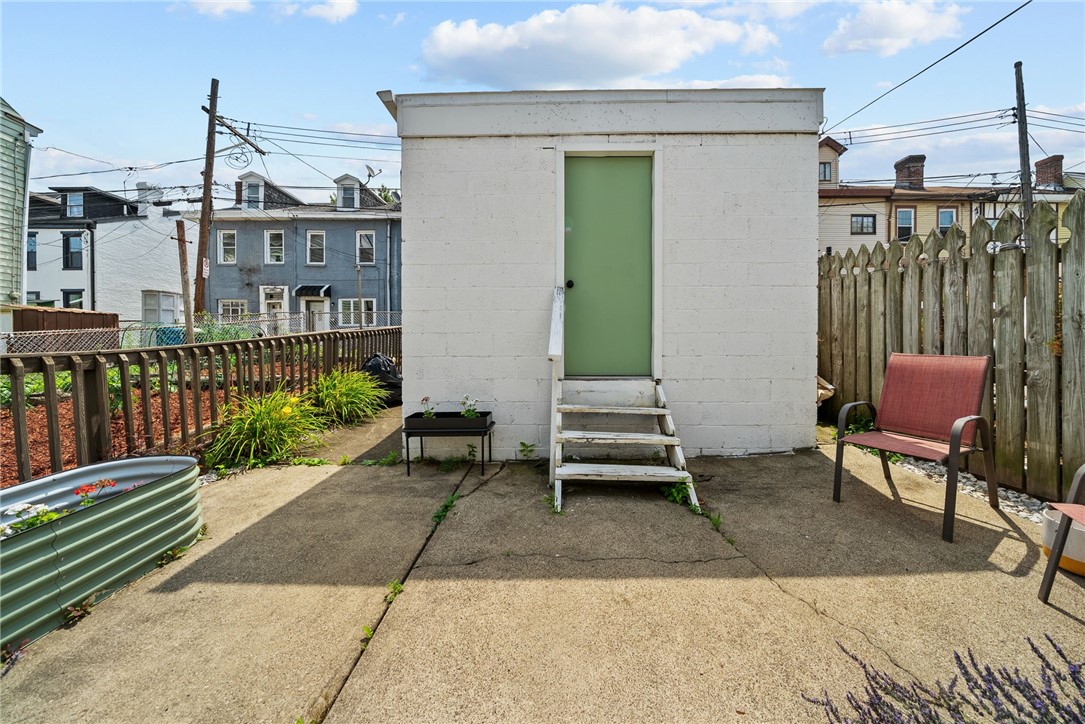 5148 Carnegie St