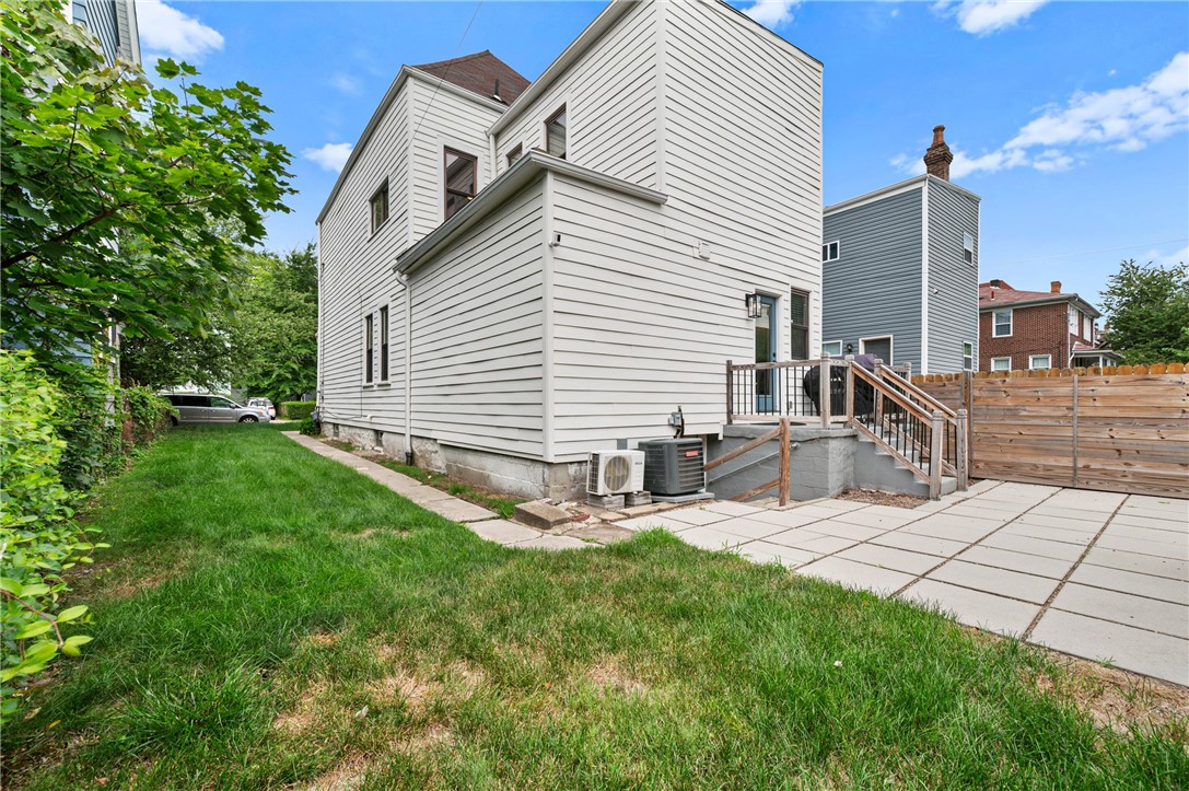 524 Mellon St