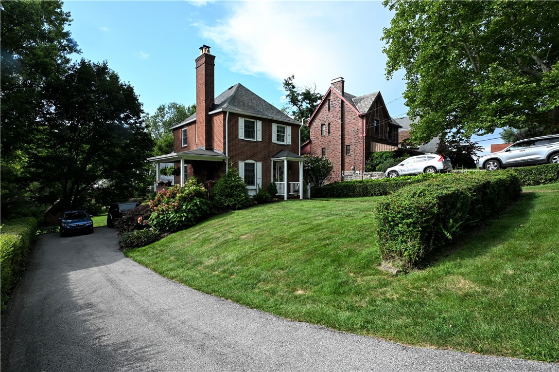 2404 Morrow Place