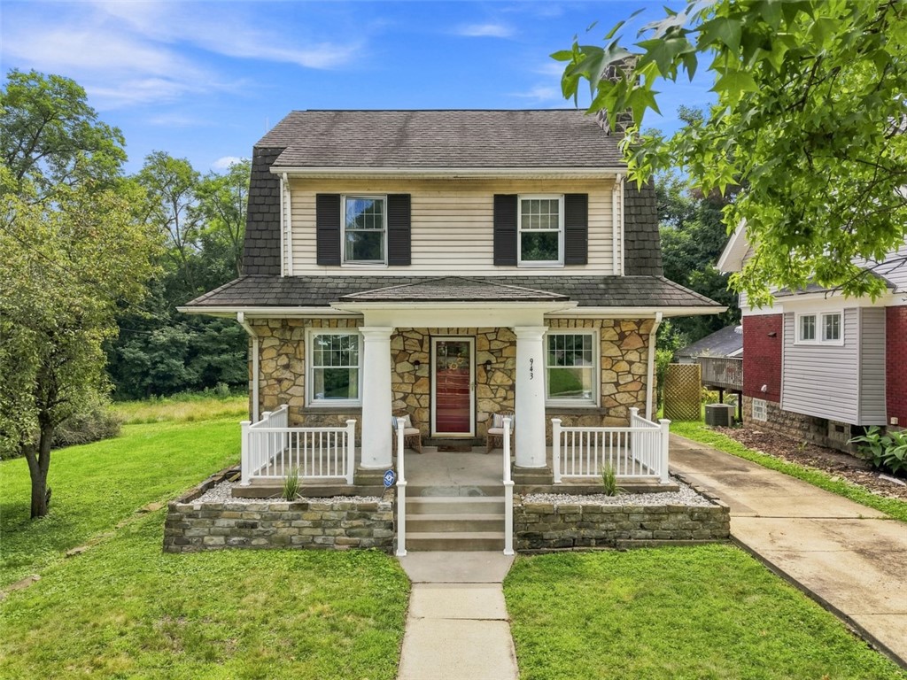 943 Davis Ave
