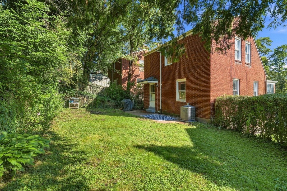 91 Brightwood Ave