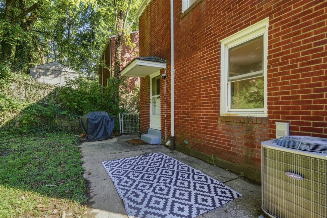 91 Brightwood Ave