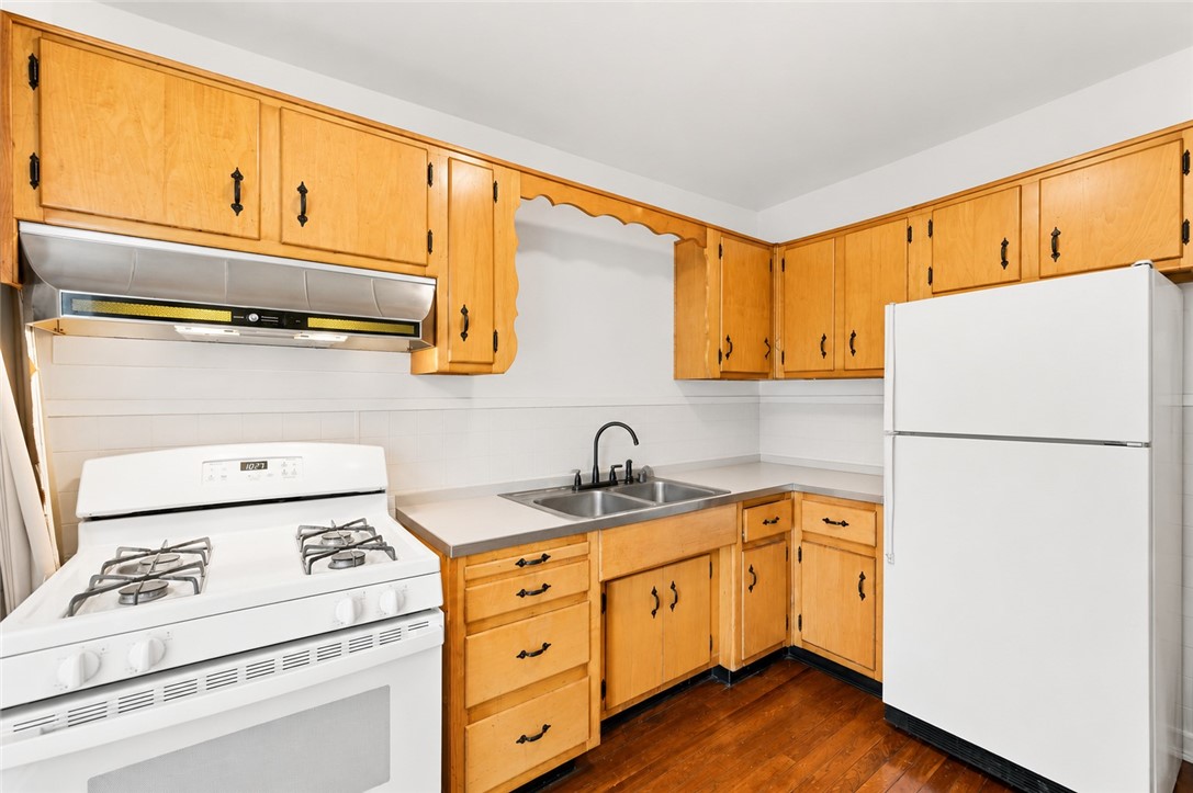 803 Brookline Blvd