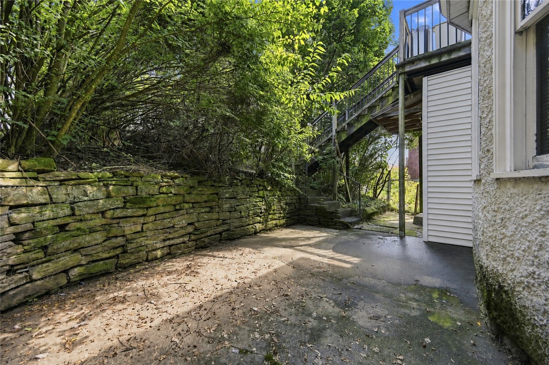 803 Brookline Blvd
