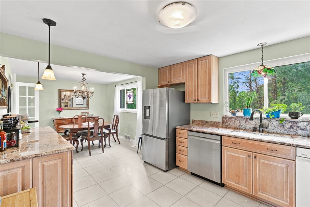 1320 Knollwood Dr
