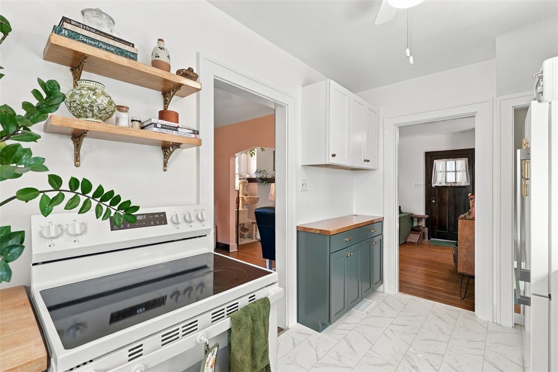 1332 Rutherford Ave