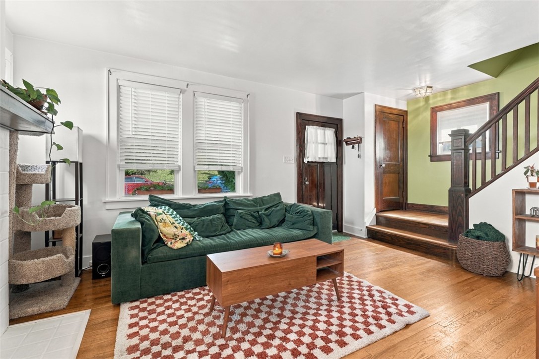 1332 Rutherford Ave