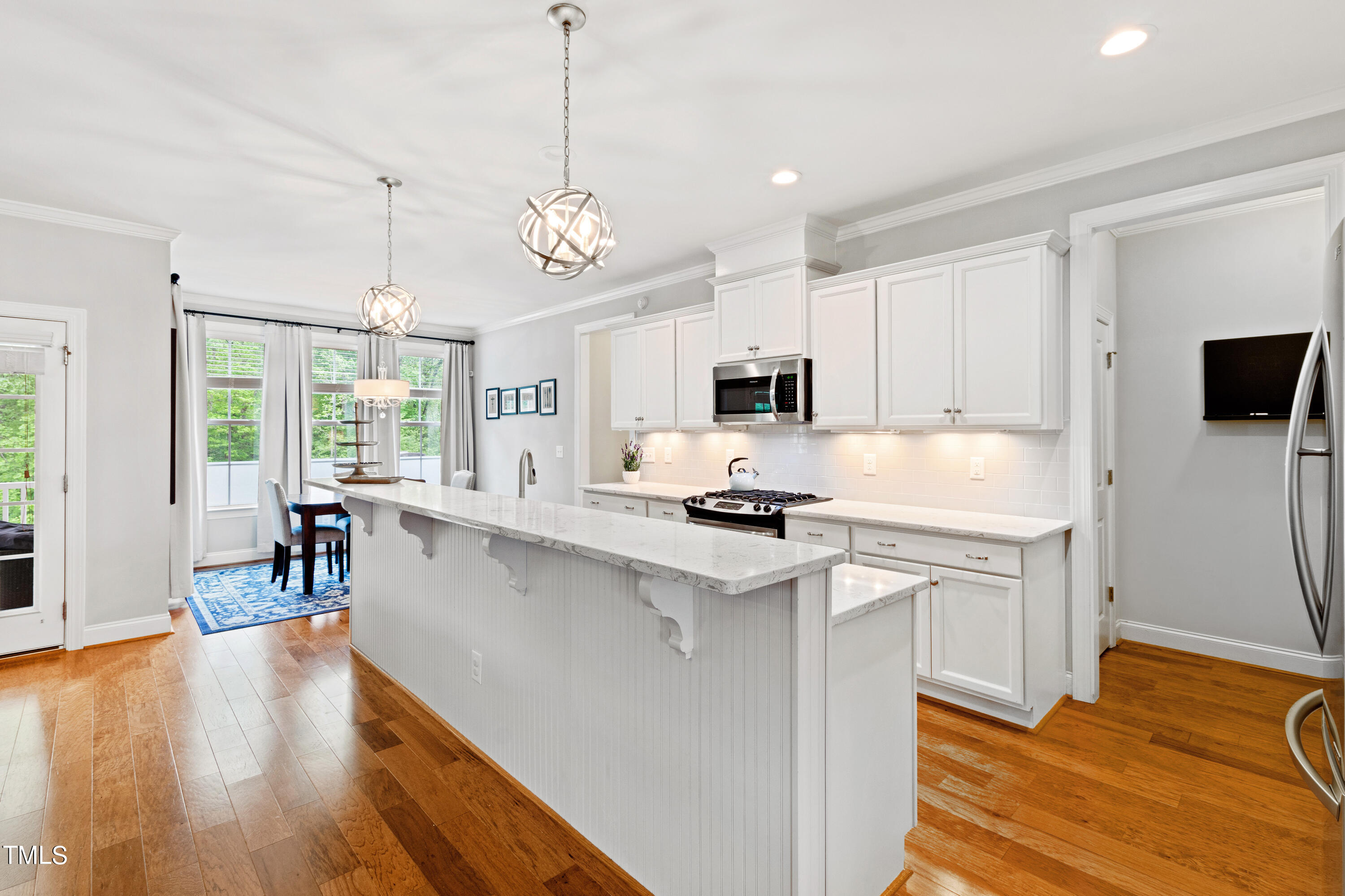2717 Cutleaf Drive