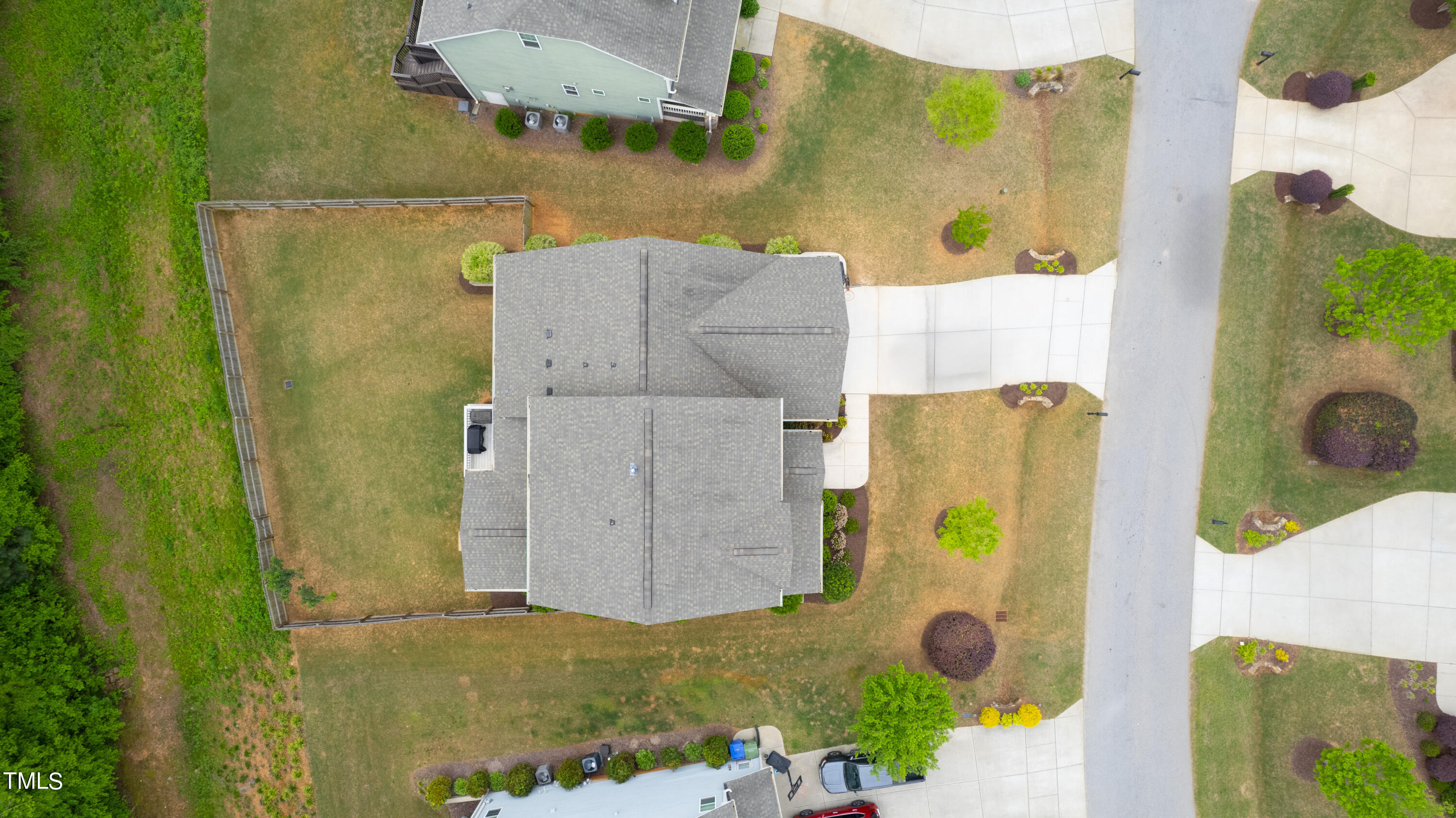 2717 Cutleaf Drive