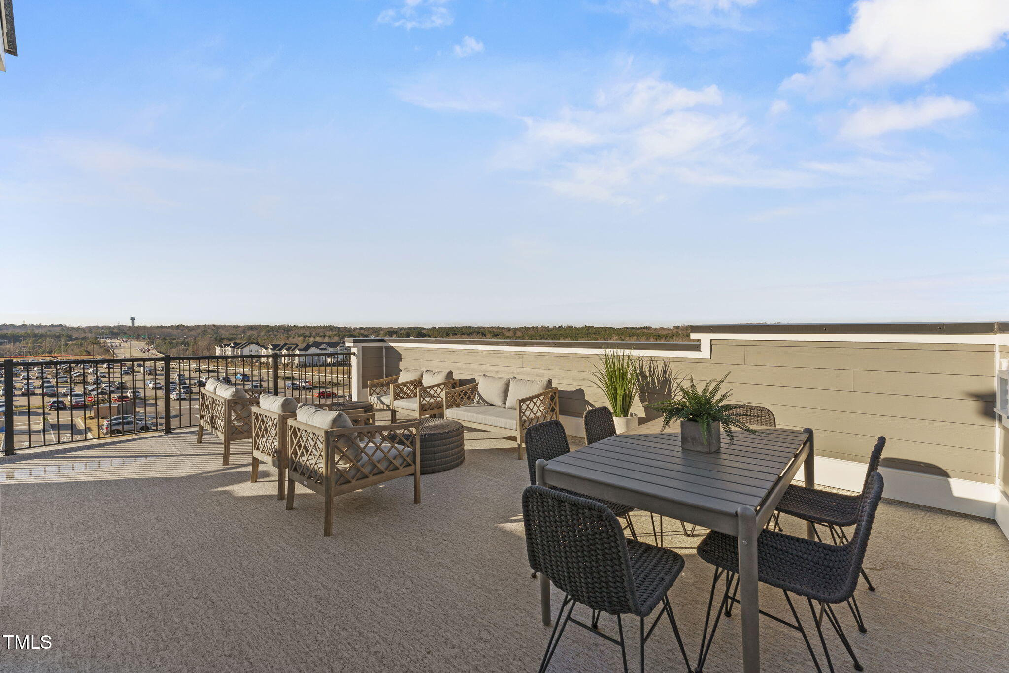 1213 S Blount Street # 201