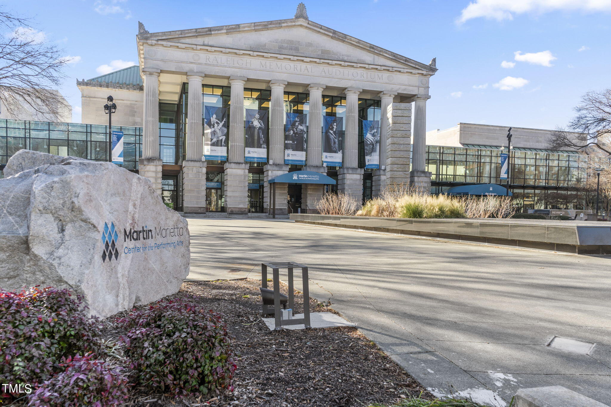 1213 S Blount Street # 201